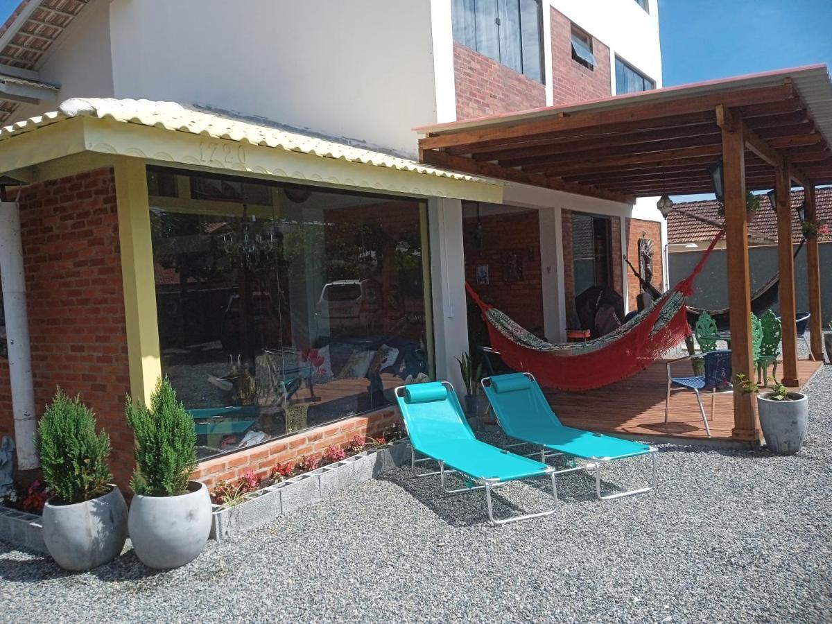 Quintas Da Barra Bnb A 30M Da Praia Balneario Barra do Sul Ngoại thất bức ảnh