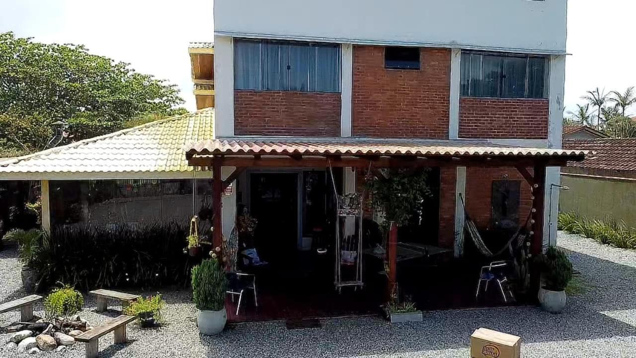 Quintas Da Barra Bnb A 30M Da Praia Balneario Barra do Sul Ngoại thất bức ảnh